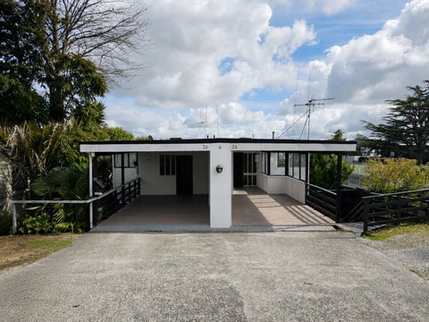 2A Lake Crescent, Hamilton Lake, Hamilton