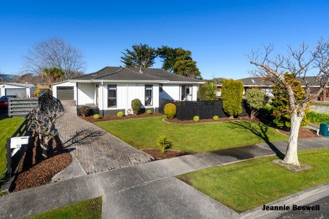 66 Carter Crescent, Awapuni, Palmerston North