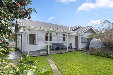 40 Aotaki Street, Otaki