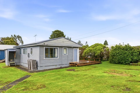 19 Mackenzie Street, Waimarino, National Park