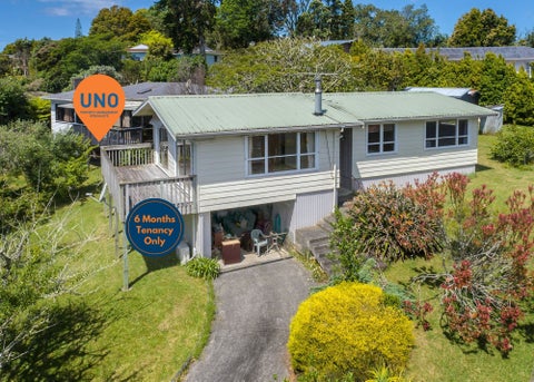 30 Waverley Avenue, Glenfield, Auckland