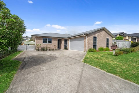 40 Fairfax Crescent, Pyes Pa, Tauranga