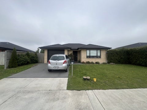 23 Minerva Crescent, Woodend, Woodend