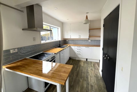 2/172 Beach Haven Road, Beach Haven, Auckland