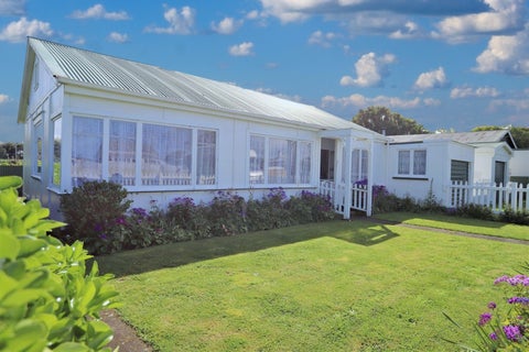 49 Ngatai Street, Manaia, Manaia