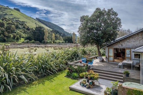 1123 Okains Bay Road, Okains Bay, Okains Bay