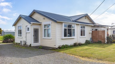 128 Lindsay Road, Levin, Levin