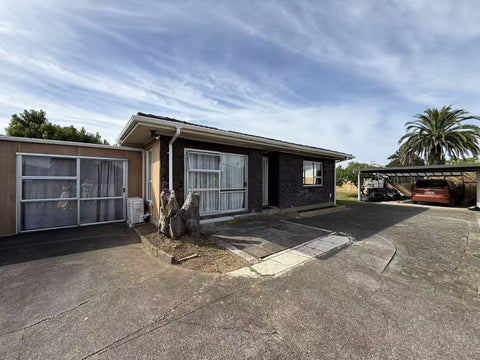 2/3 Hedge Row, Sunnyhills, Auckland
