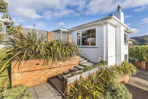 9 Huntleigh Park Way, Ngaio, Wellington