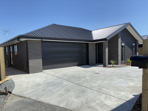 7 Henshaw Street, Woodend, Woodend