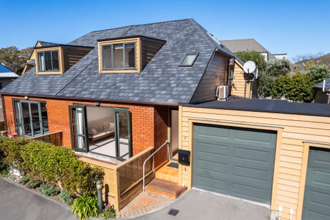 6 Futuna Close, Karori, Wellington