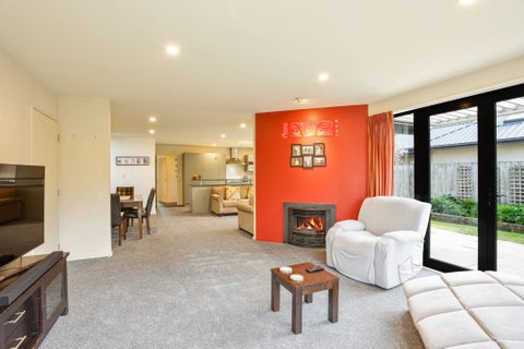 75 Sarabande Avenue, Redwood, Christchurch