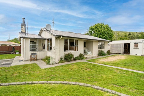 8A Sutherland Road, Omarama
