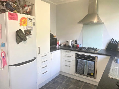 3/10 Raukawa ST, Stokes Valley, Lower Hutt