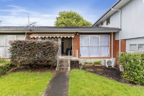 2/95 Namata Road, Onehunga, Auckland