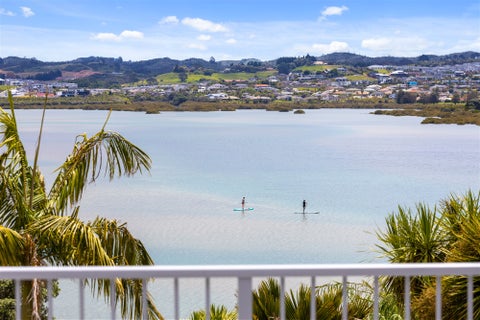 36 Pohutukawa Avenue, Red Beach, Red Beach