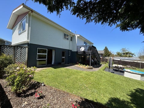 1 Tybalt Street, Stratford