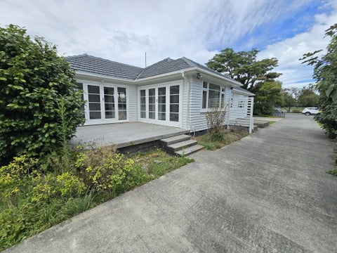 8 English Street, Sockburn, Christchurch