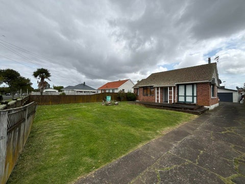 5 Kawiti Avenue, Point England, Auckland