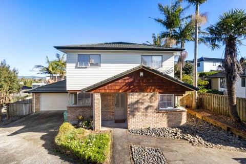3A Luckens Road, West Harbour, Auckland