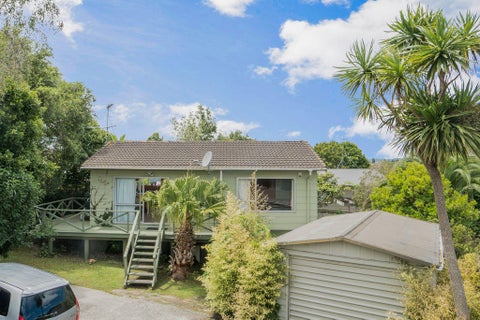3/53 Hepburn Road, Glendene, Auckland