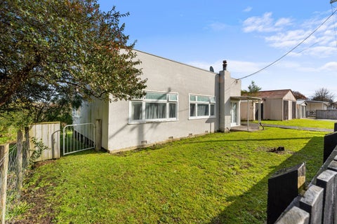 9 Fagan Street, Bulls
