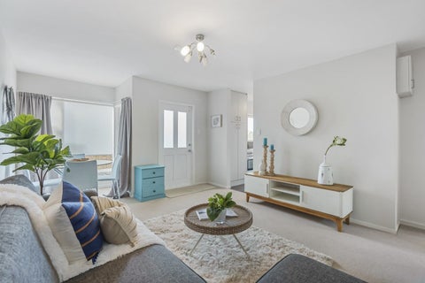 1/70 Gowing Drive, Meadowbank, Auckland