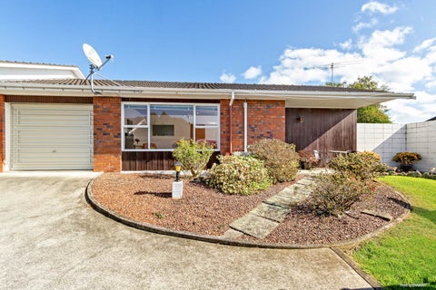 4/69 Titirangi Road, New Lynn, Auckland