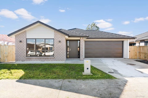 13 Koroheke RD, Takanini, Takanini