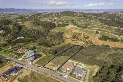 32 Michael Bosher WAY, Flat Bush, Auckland