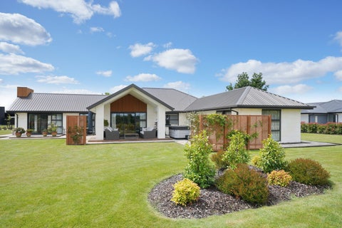 11 Mara-kai Place, Pegasus, Pegasus