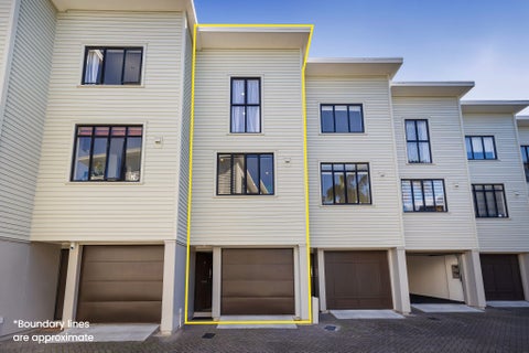 19/17 Lyon Avenue, St Lukes, Auckland