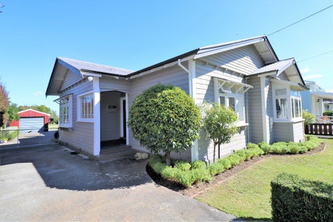 31 Clifton Avenue, Carterton