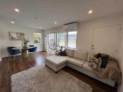 2/6 Baden Powell Place, Remuera, Auckland
