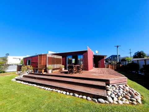 10 Morton Street, Riverton