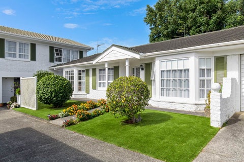 2/5 Waterloo Road, Milford, Auckland