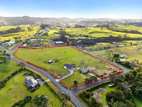 118 Cottle Road, Henderson