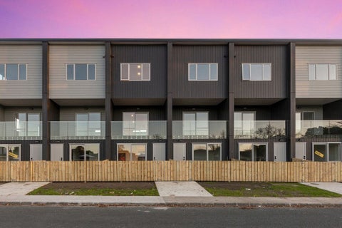 3/1 Matuhi Rise, Henderson, Auckland