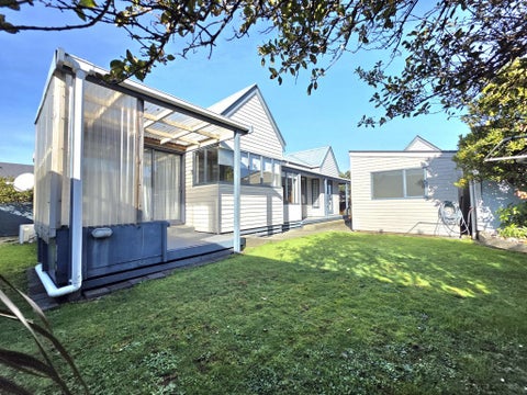30 Tudor Street, Hokitika