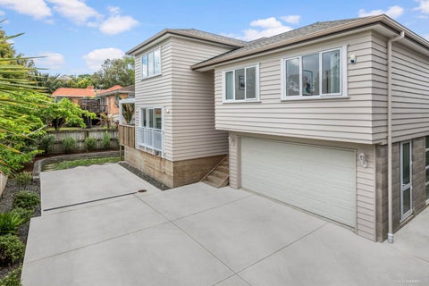 128A Nile Road, Milford, Auckland