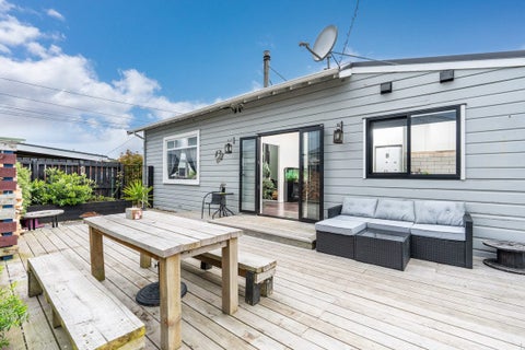 18 Eskvale Street, Saint Kilda, Dunedin