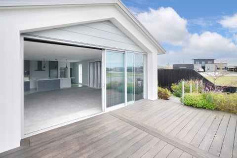 63 Lakeside DR, Pegasus, Pegasus