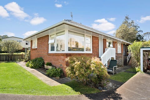 1/24 Dudding Avenue, Northcote, Auckland