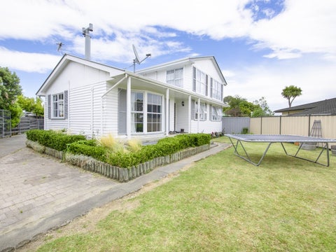 19 Lichfield Crescent, Tamatea, Napier