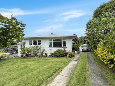 16 Burfield Place, Awapuni, Palmerston North