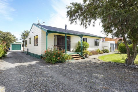66 School Road, Te Horo