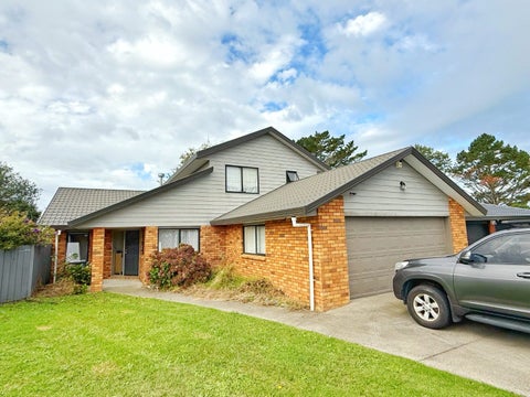 20 Reynard Terrace, Conifer Grove, Takanini