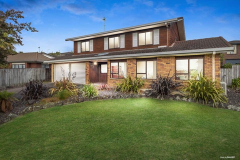 76 Manhattan Heights, Glendene, Auckland