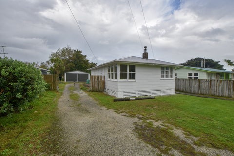 12 Watt Street, Featherston
