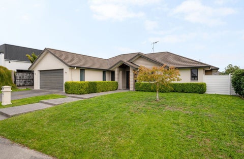 9 Woodridge Drive, Flagstaff, Hamilton